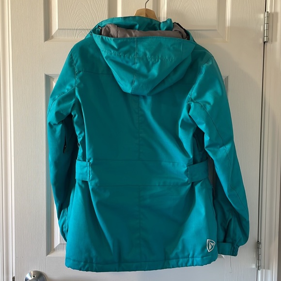 Ski/Snowboard Jacket - Picture 2 of 2